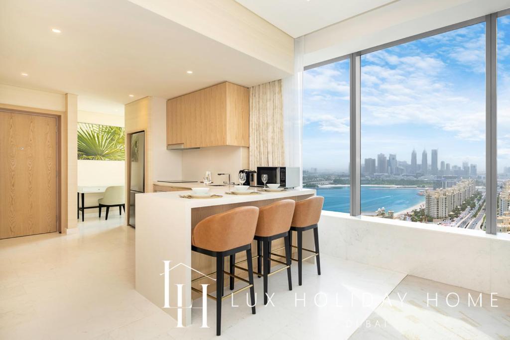 Lux Iconic Views At The Palm Tower Suite 2 Dubai Exterior foto